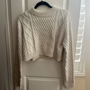 H&M | Cable Knit Cream Sweater | size S